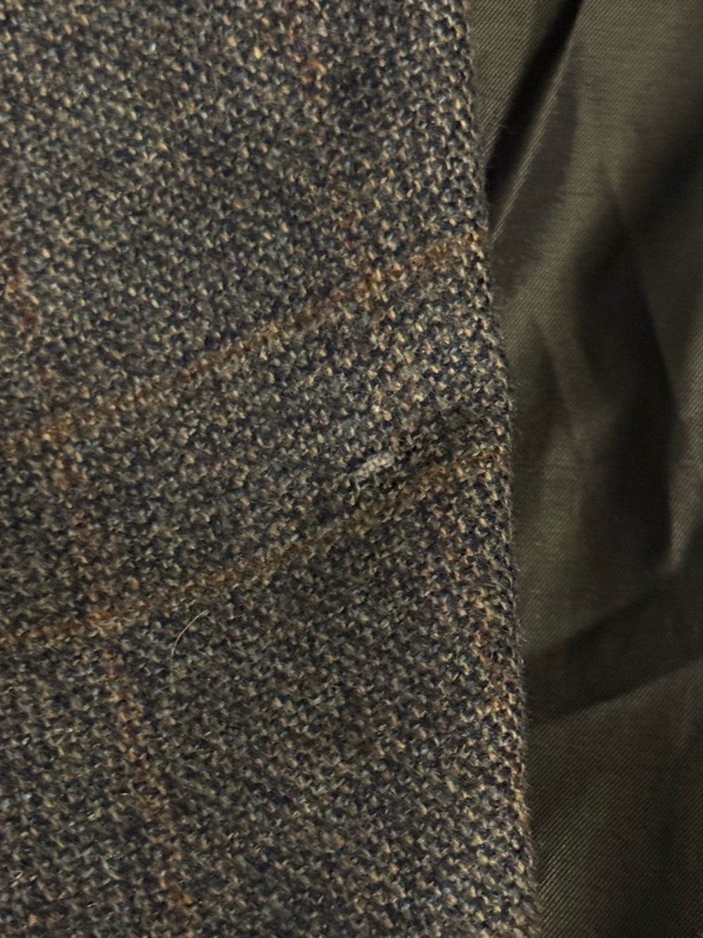 Kiton Plaid Two-Piece 100% Cashmere Suit Jacket and Pants set - Picture 3 of 16
